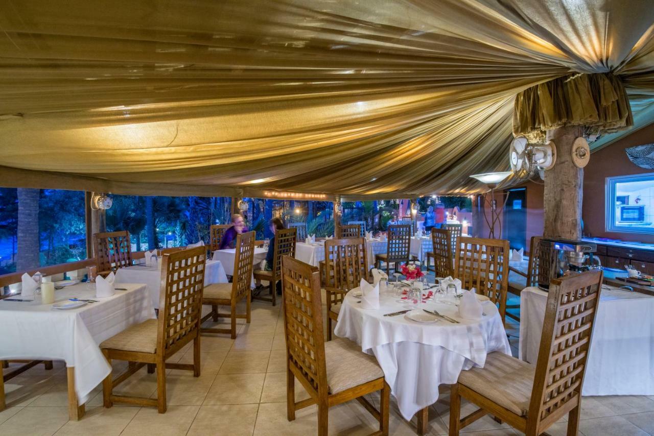 Ngala Lodge Fajara Ngoại thất bức ảnh